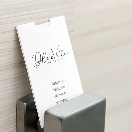 Dolcevitasuite بيت ضيافة روما