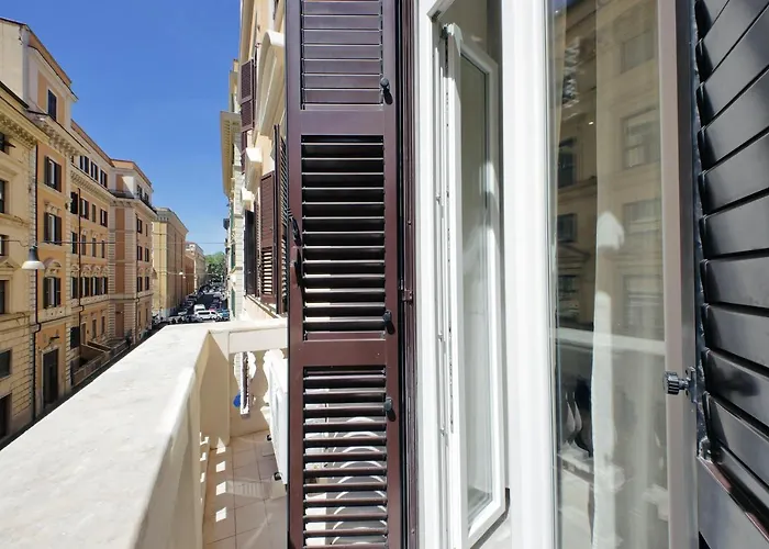 Πανσιόν Dolcevitasuite 4*