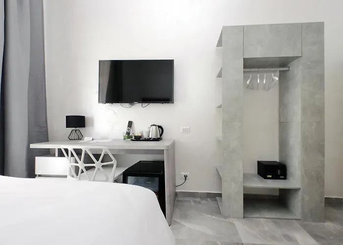 Dolcevitasuite بيت ضيافة 4*