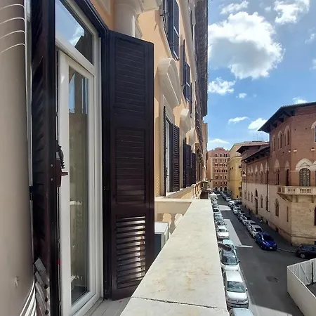 Dolcevitasuite 4*