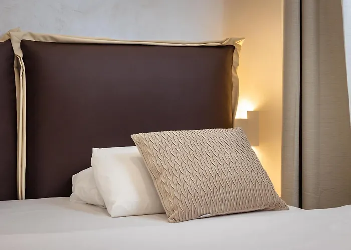 Dolcevitasuite 4* Rom